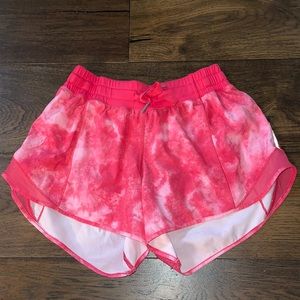 Lululemon Hottie Hot short